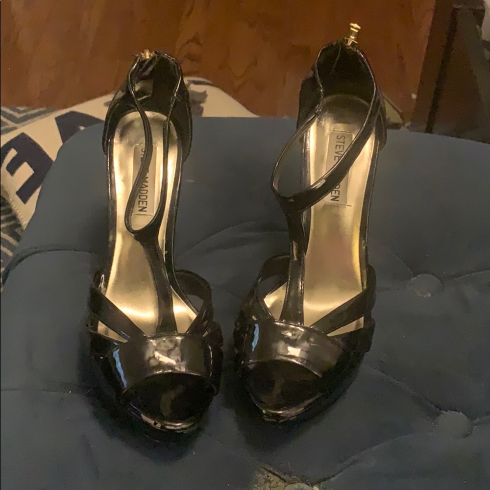 Sexy Black Steve Madden Heel